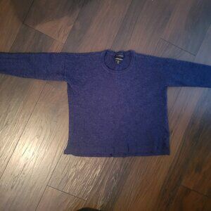 Tahari sweater